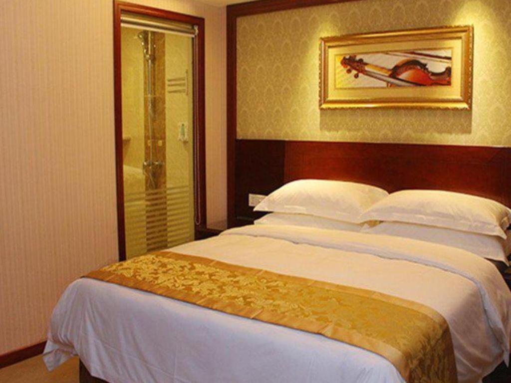 Yichang Vienna Hotel Wanda Branch Exterior foto