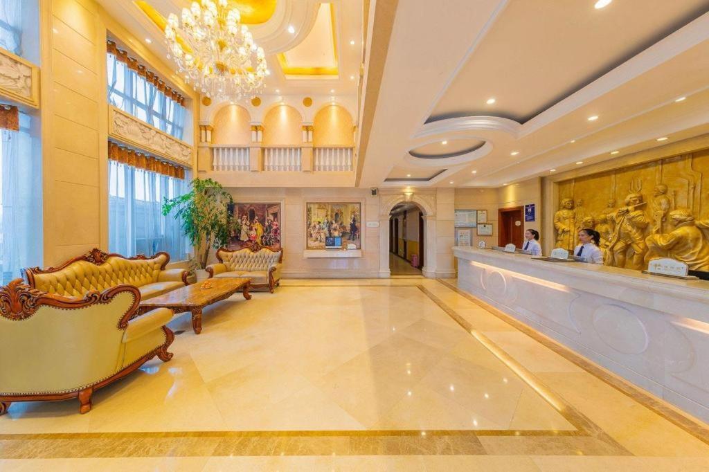 Yichang Vienna Hotel Wanda Branch Exterior foto